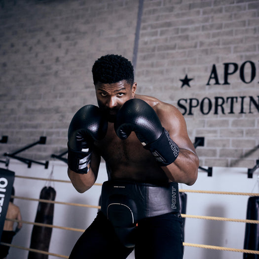 Outshock 900 Boxing Sparring Gloves, black Image 2 of 5