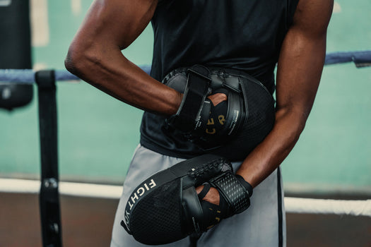 Outshock Curved Punch Mitts with Fastener Strap, black Image 1 of 5