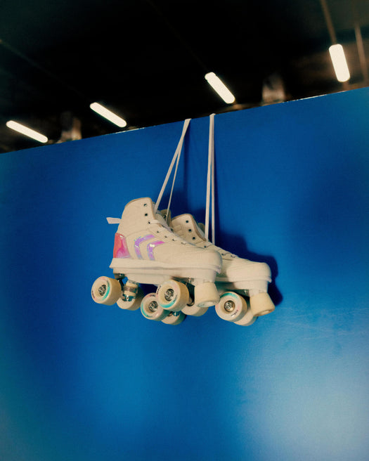Oxelo Quad Vintage Style Roller Skate 54mm 32A Women's & Kids, white Image 3 of 5