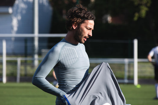 Keepdry 500 Long Sleeve Soccer Base Layer Top Adult, snow white Image 1 of 5