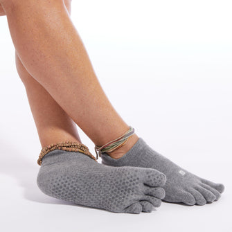 Domyos Non-Slip Yoga Toe Socks Adult, Image of