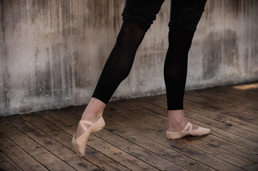 Domyos Split-Sole Stretch Canvas Demi-Pointe Shoes, bisque Image 3 of 4