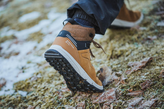 Kids' warm and waterproof SH500 lace-up leather hiking shoes - size 2.5 - 5.5, dark cinnamon Image 1 of 5
