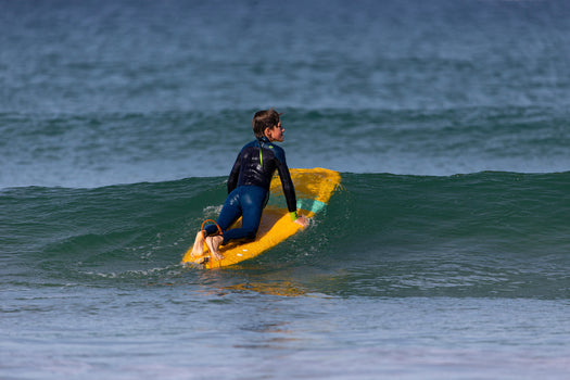 Olaian 500 4 3 mm Neoprene Surfing Wetsuit Boys', petrol blue Image 2 of 5