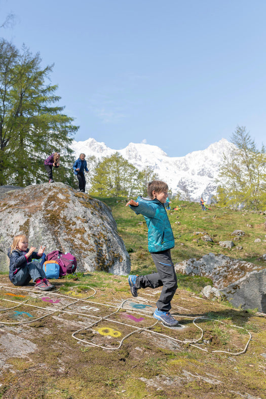 Quechua MH500 Hiking Pants Kids', black Image 1 of 5