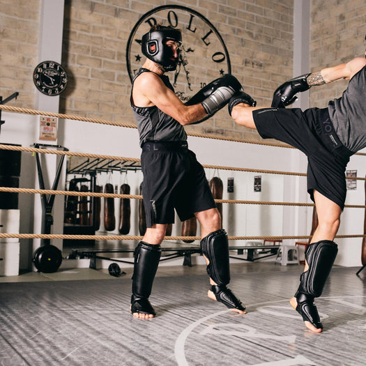 Outshock 500 Kickboxing Gloves, unspecified Image 4 of 5
