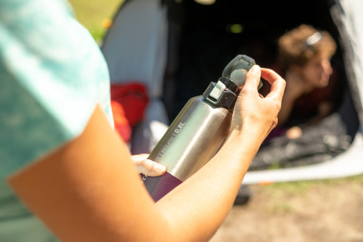 Quechua MH500 Double Wall Insulated Stainless Steel Hiking Water Bottle 27oz, dark petrol blue Image 5 of 5