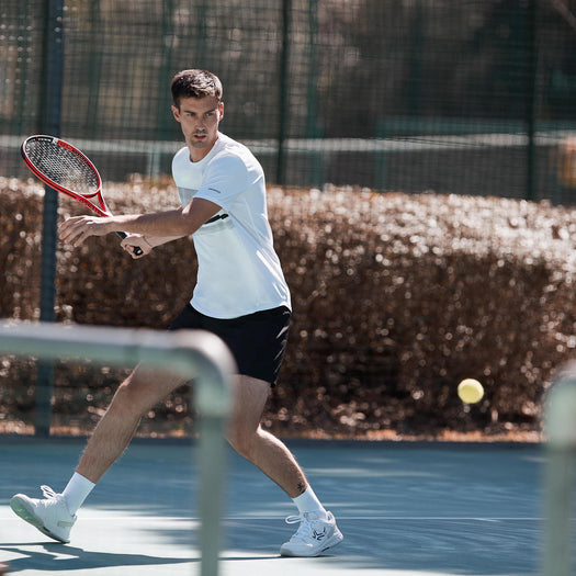 Men's Short-Sleeved Tennis T-Shirt Essential - White, snow white Image 2 of 4