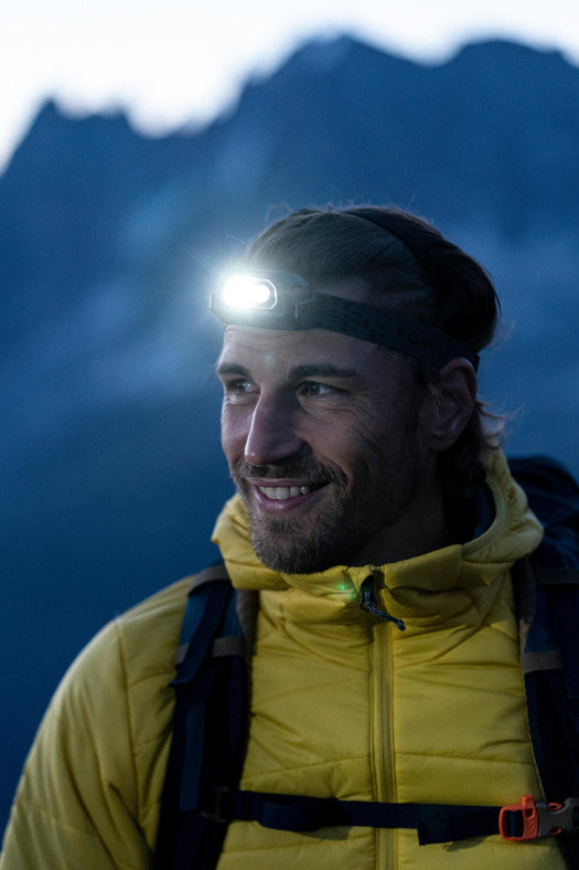 HL 500 USB V2 Rechargeable 200 Lumens Headlamp, carbon gray Image 3 of 5