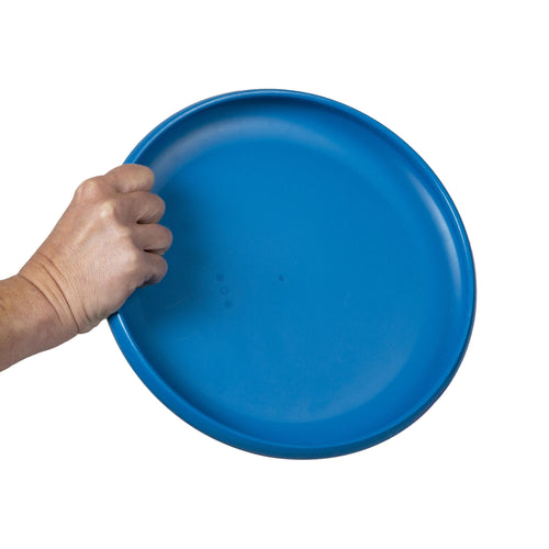 A photo of the Ultimate Disc Lovers 175g - Blue in use