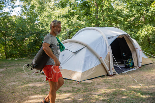 Quechua Pressure Solar Camping Shower 10 L, unspecified Image 5 of 5