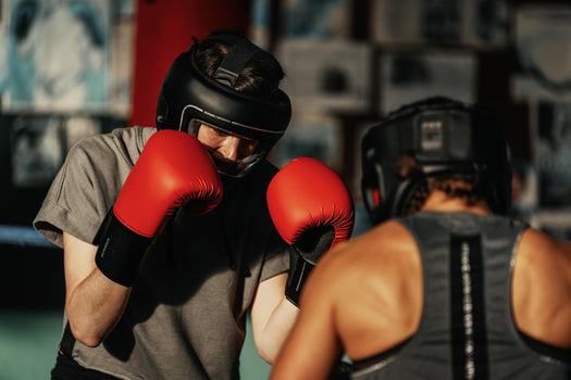 100 Essential Boxing Gloves 8 oz - 14 oz, cherry red Image 2 of 5