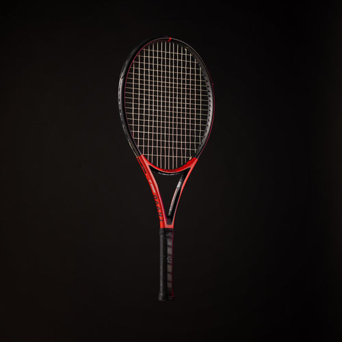 A photo of the TR990 Power 26” Tennis Racket Kids' in use