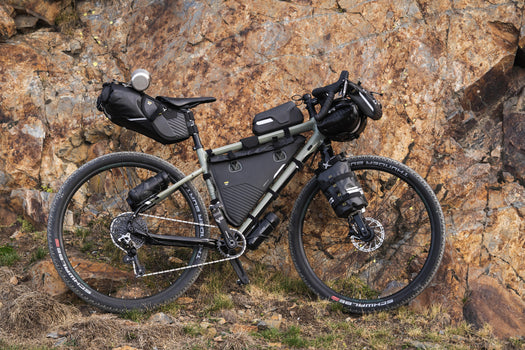 Riverside IPX6 Waterproof Fork Bag Bikepacking 4L, dark green Image 1 of 5