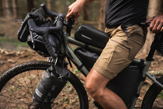Riverside IPX6 Waterproof Fork Bag Bikepacking 4L, dark green Image 3 of 5