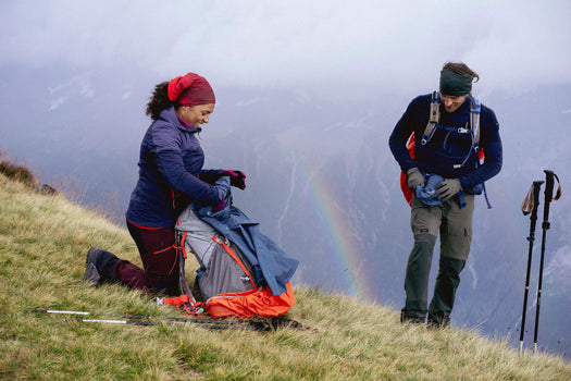 Forclaz Arpenaz 10 L Hiking Rain Poncho, storm gray Image 3 of 6
