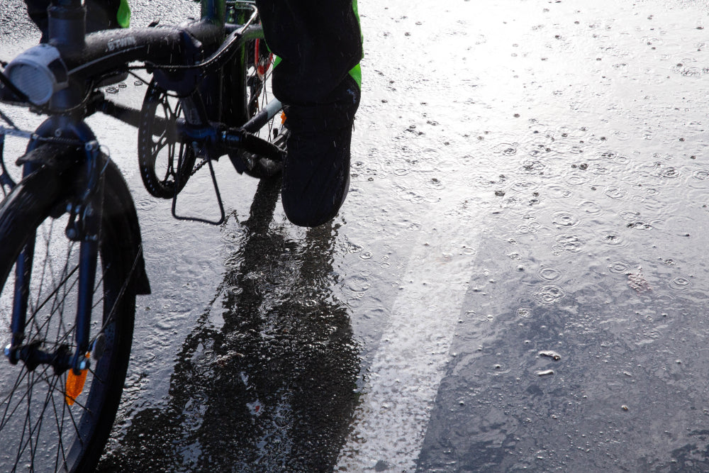 The Right Gear To Ride A Bike In The Rain