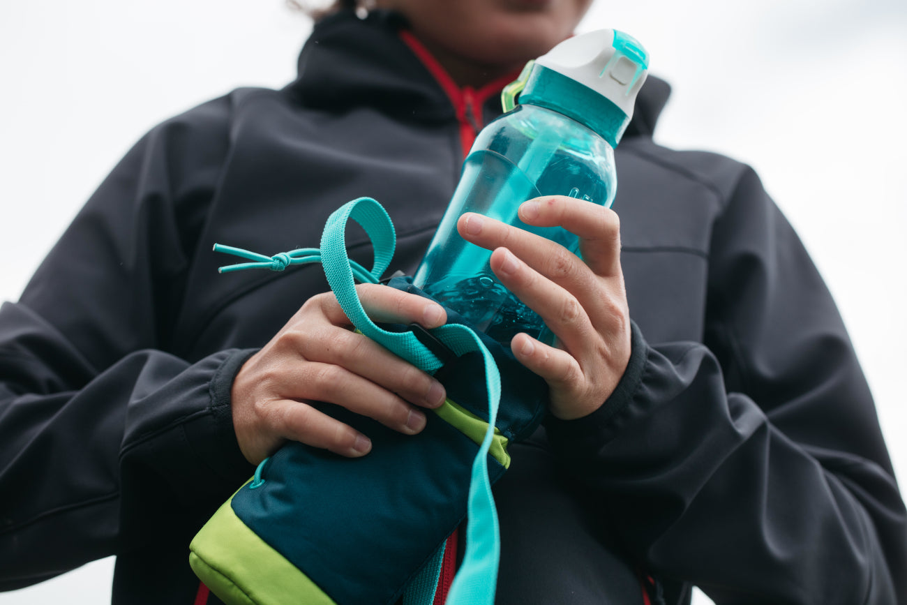 How Do You Stay Hydrated When Out Hiking?