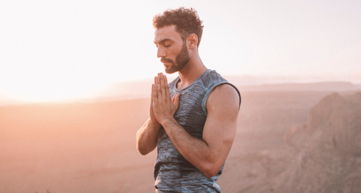 yoga form and etiquette