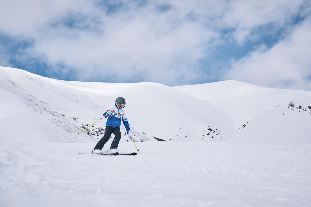 10 Essentials for a Ski Trip