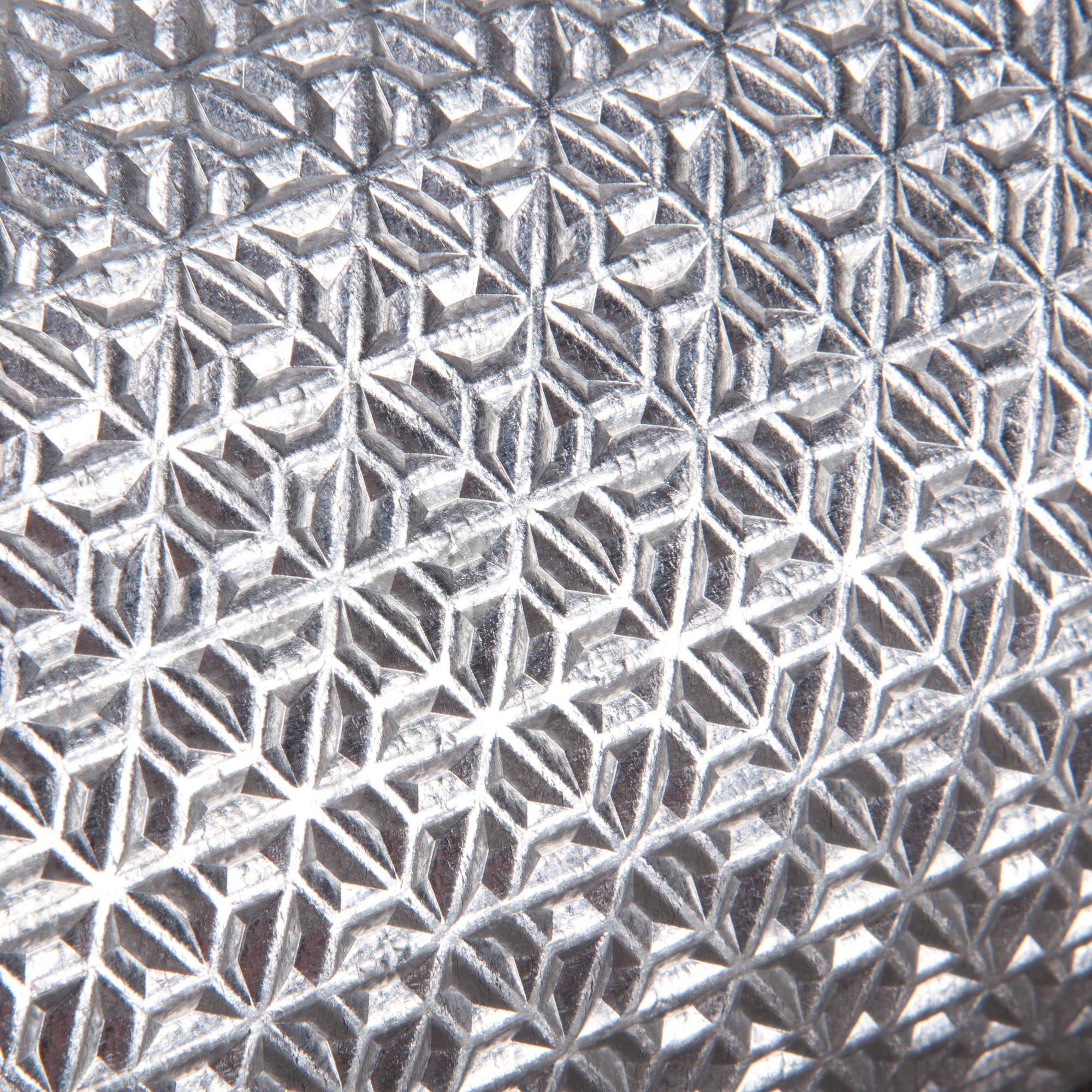 {*pewter-5591048*}