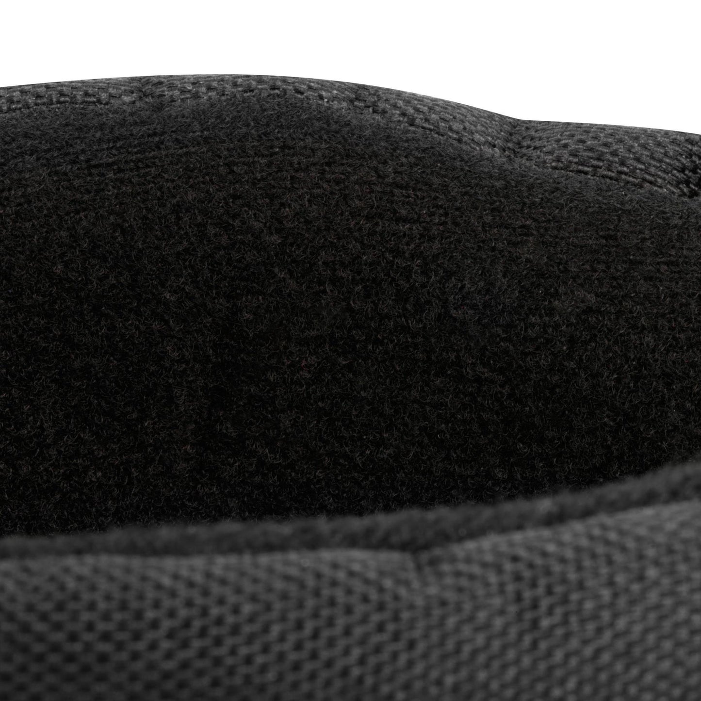 {*carbon-gray-8344304*}