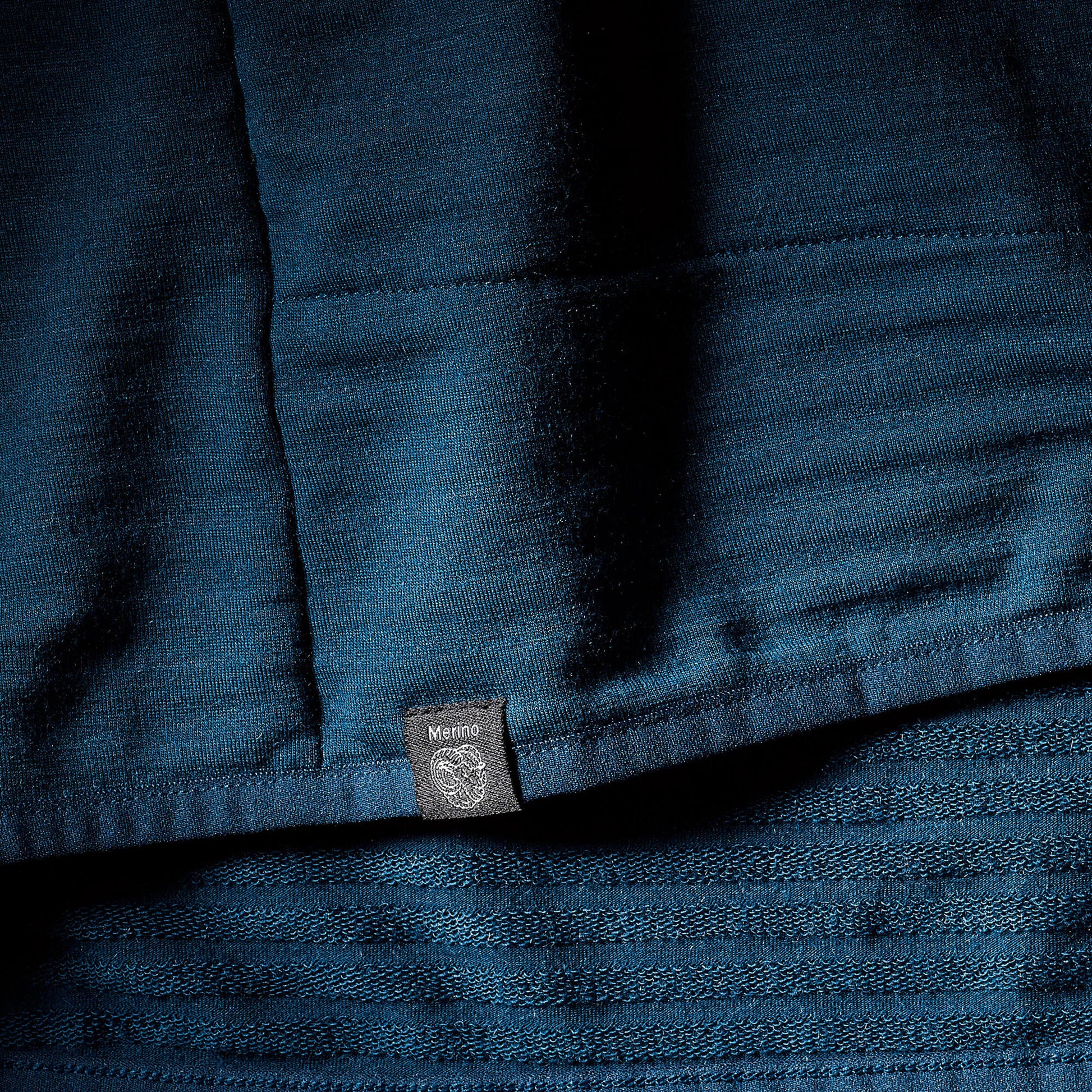 {*inkpot-blue-8540152*}