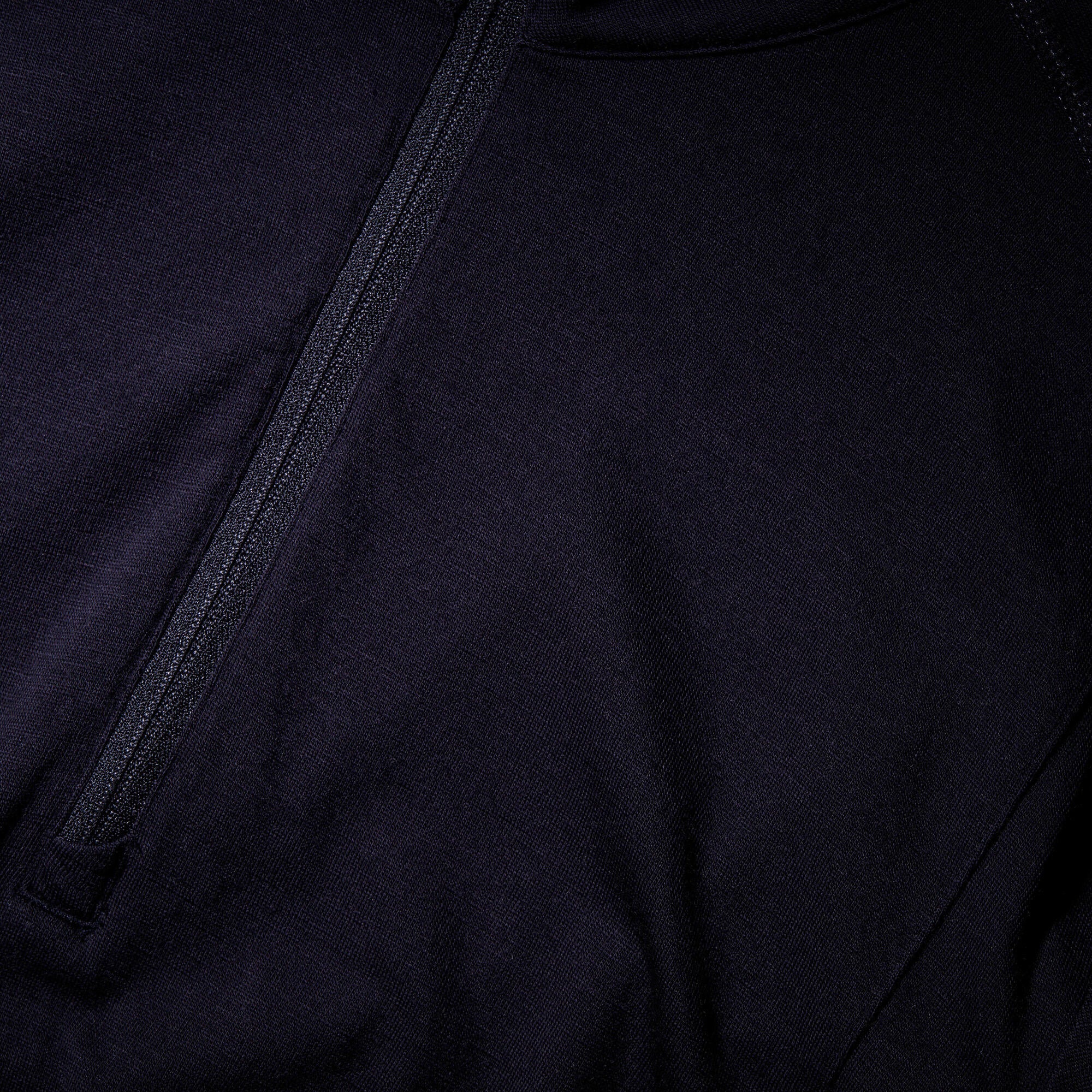 {*ultra-black-8550198*}