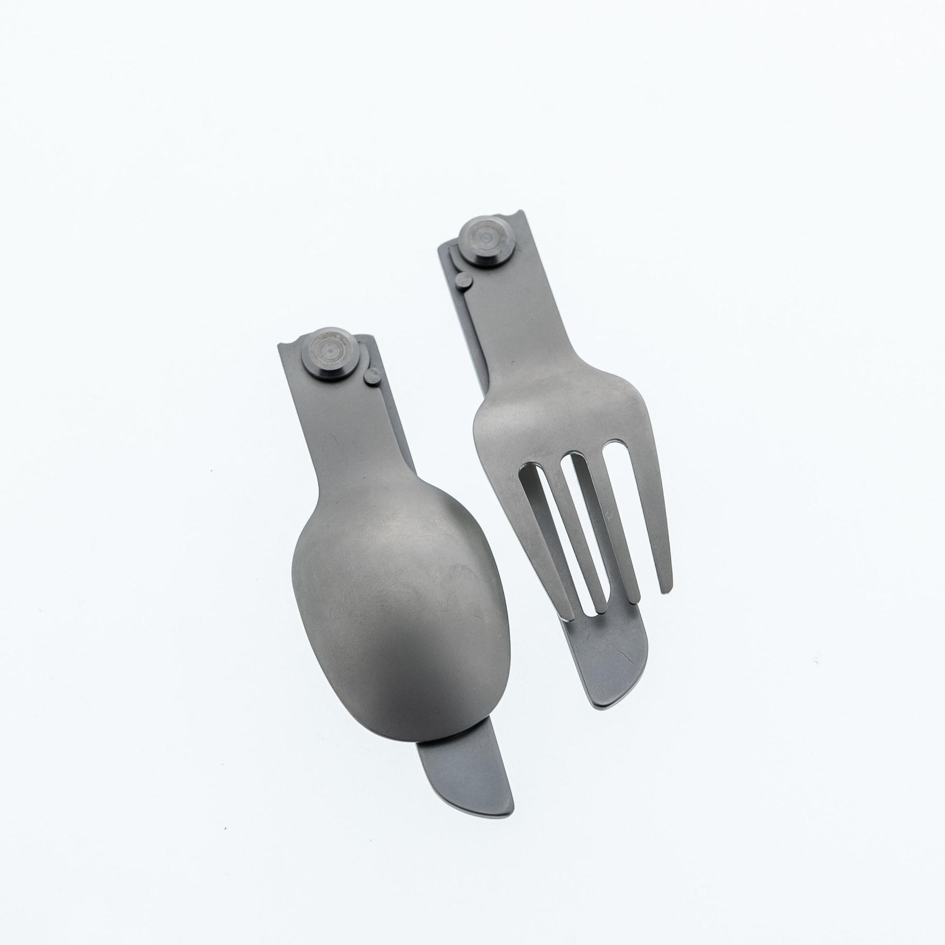{*dark-gray-8551090*}