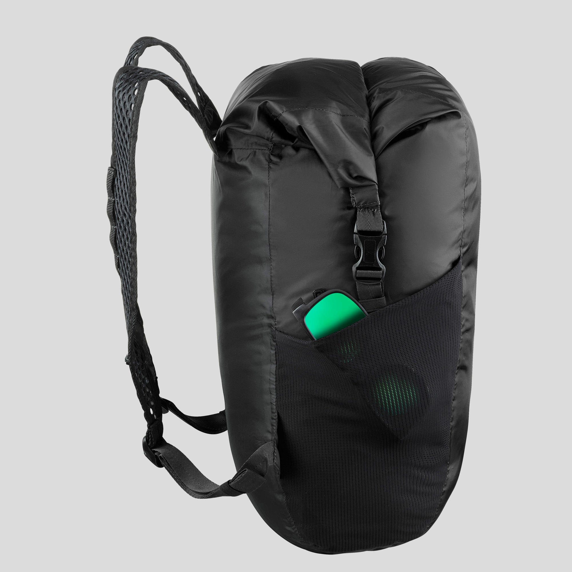 Forclaz Travel 100 Compact Waterproof 20 L Hiking Backpack – Decathlon Forclaz Travel 100 Compact Waterproof 20 L Hiking Backpack – Decathlon