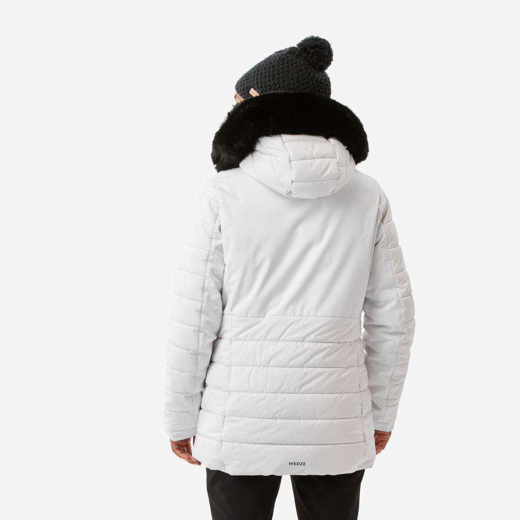 {*snowy-white-8563105*}