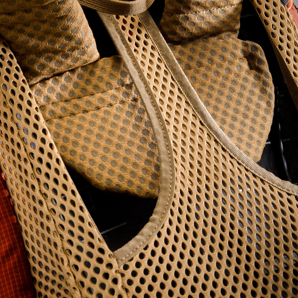 {*dark-sepia-8581384*}