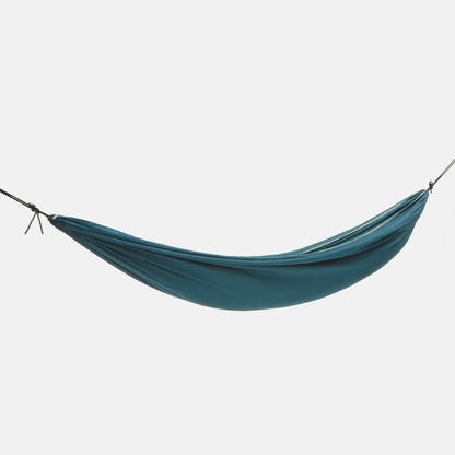 {*dark-petrol-blue-8601388*}