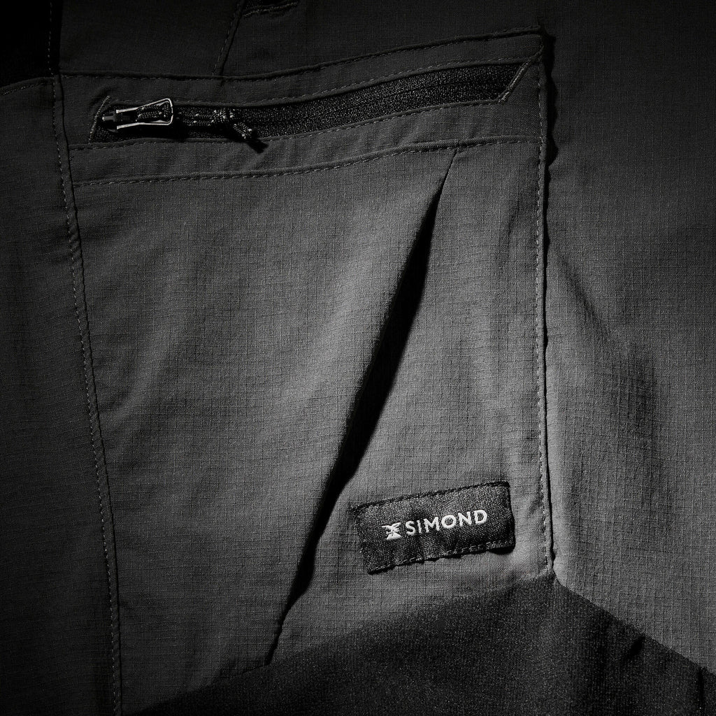 {*carbon-gray-8608070*}