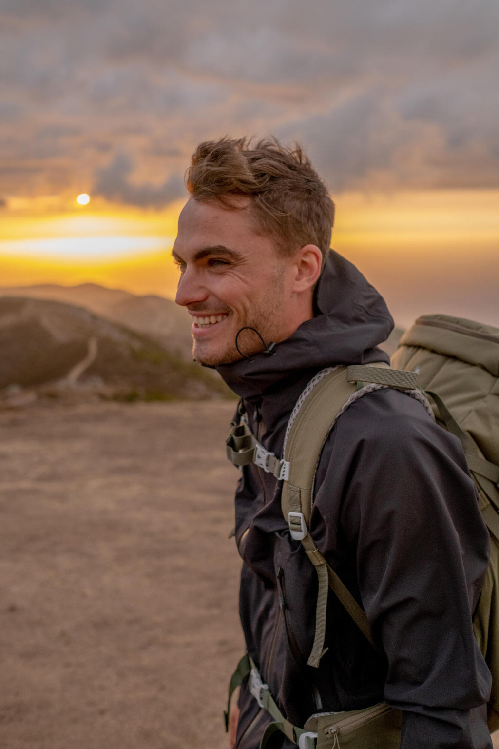 0%%SPACER%%32%%SPACER%%{*[[contextphoto]]*}