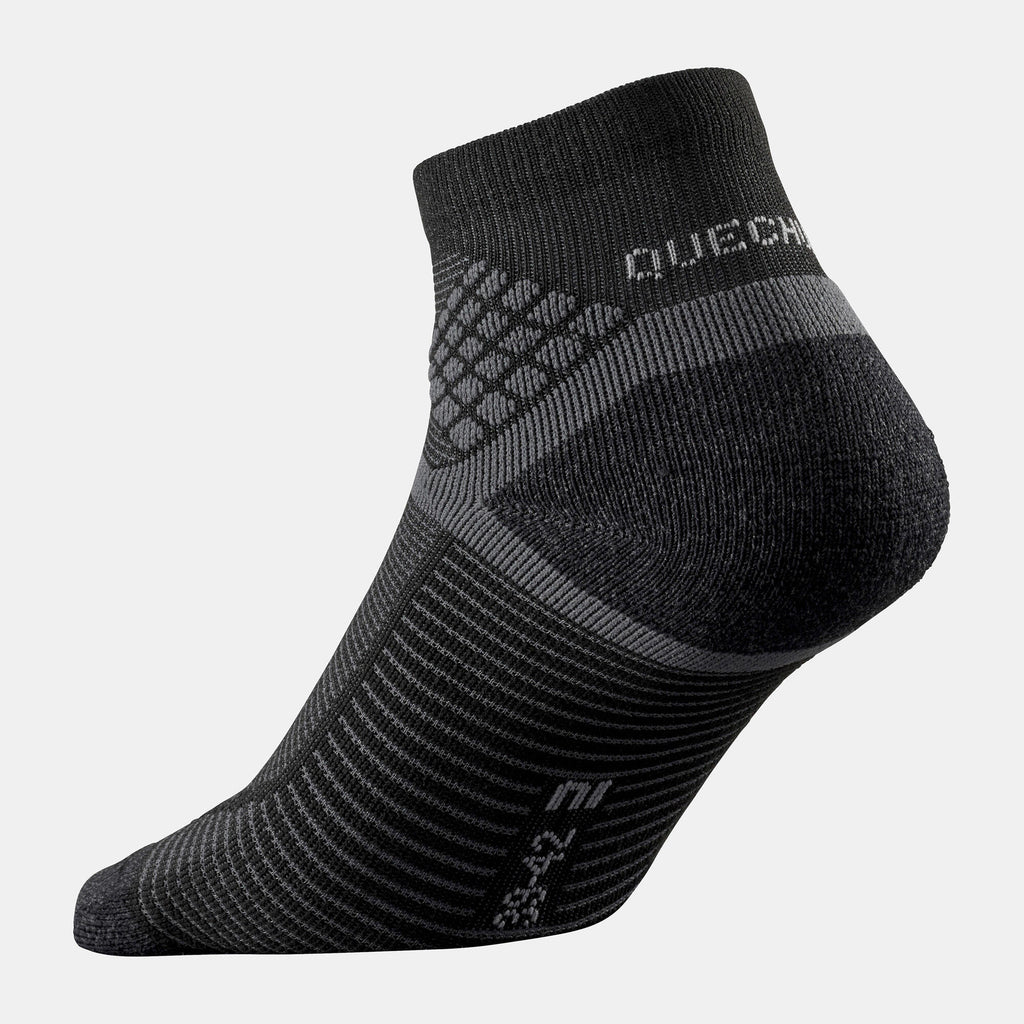 {*graphite-black-8616568*}