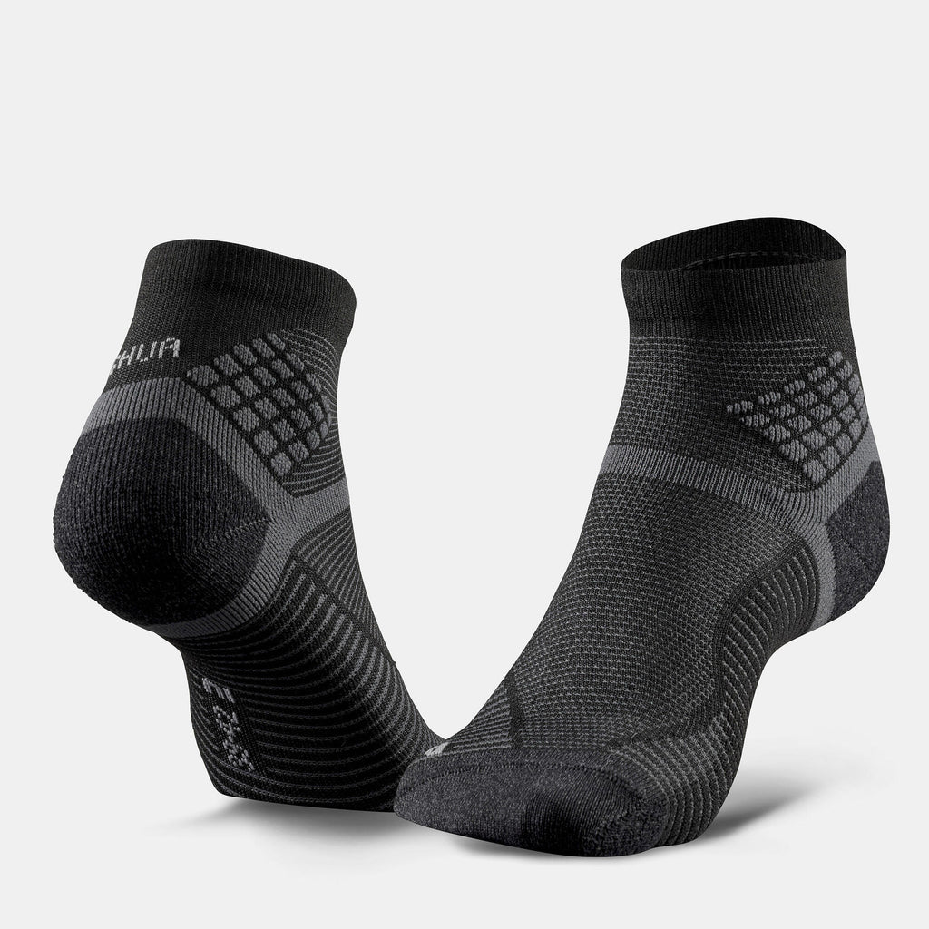 {*graphite-black-8616568*}