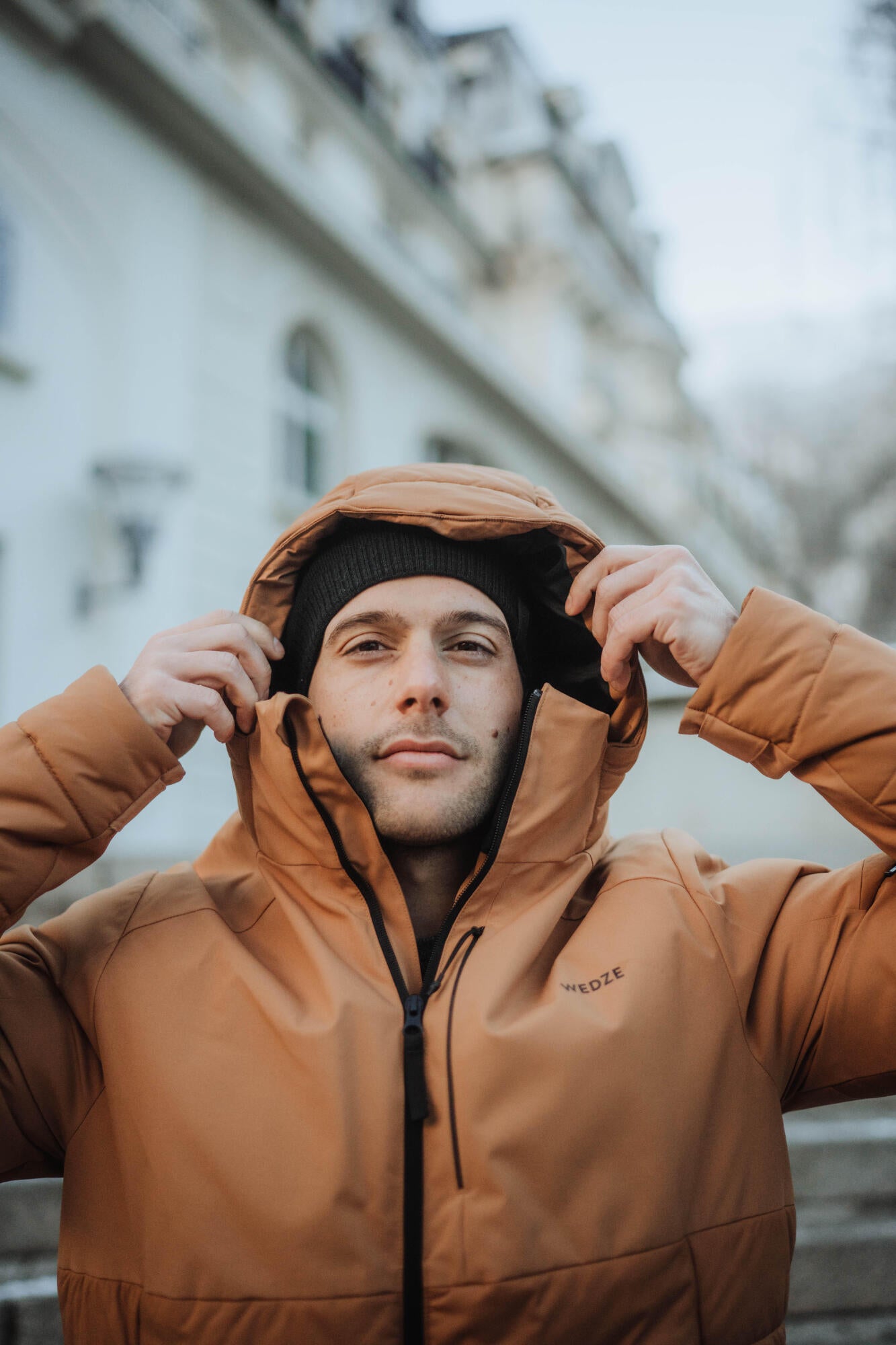 {*[[contextphoto]]*}