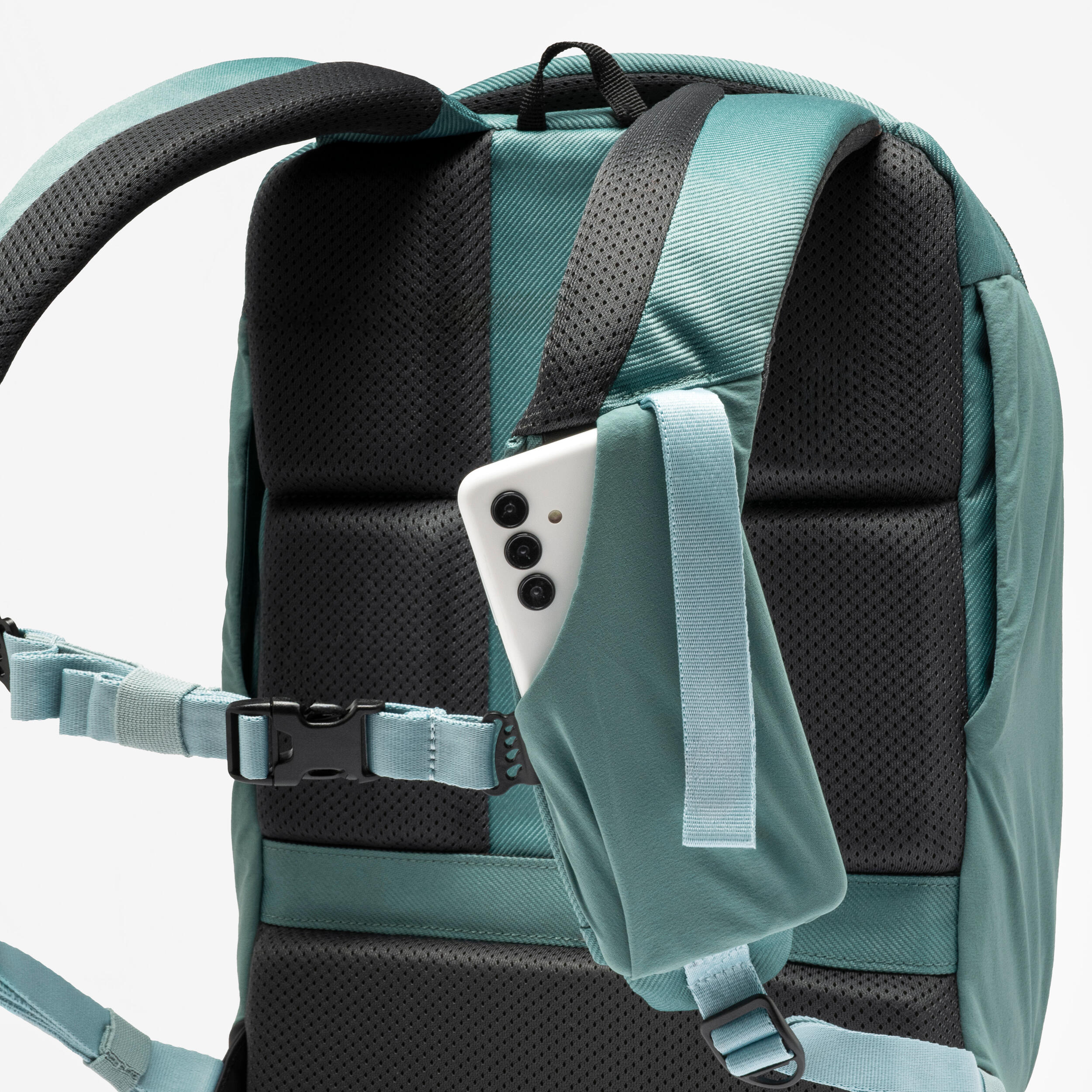 Multi-pocket hiking backpack 16 L, Escape 500 - Green