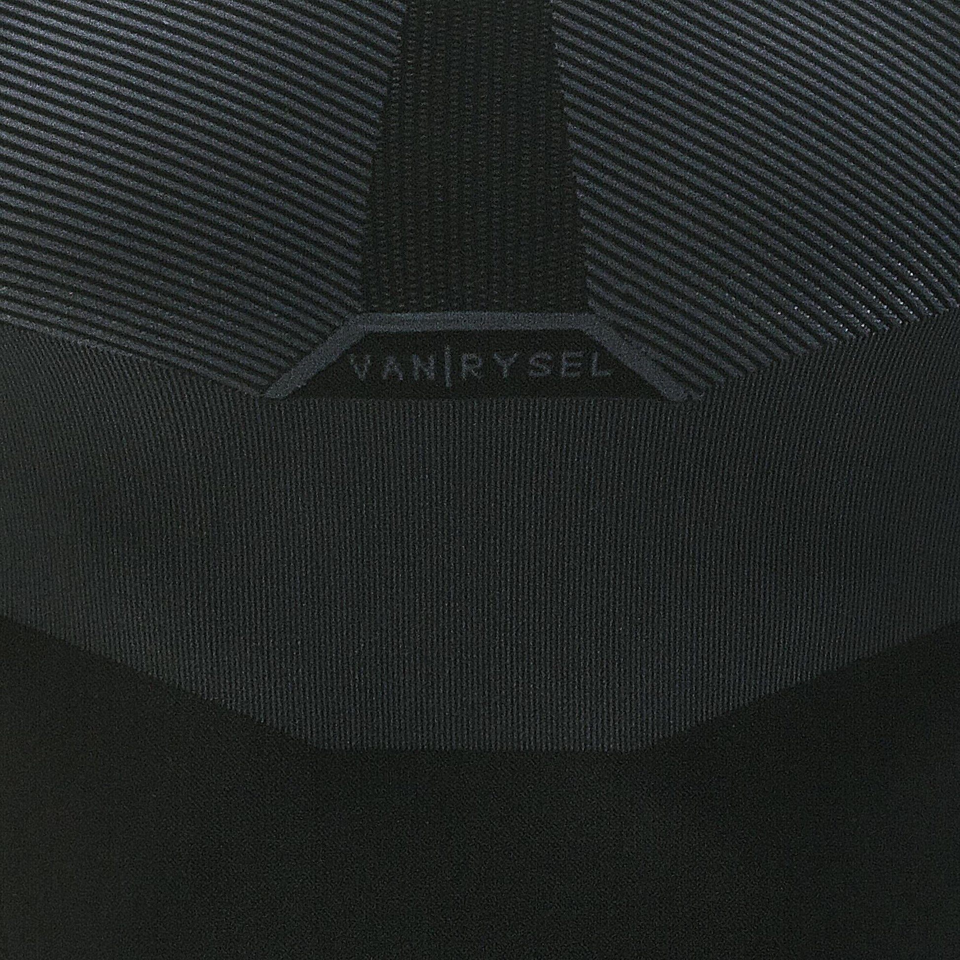 {*smoked-black-8649561*}