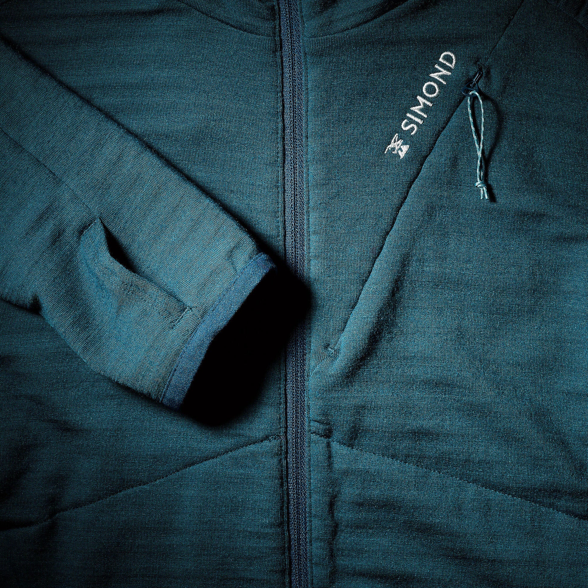 {*dark-petrol-blue-8732622*}