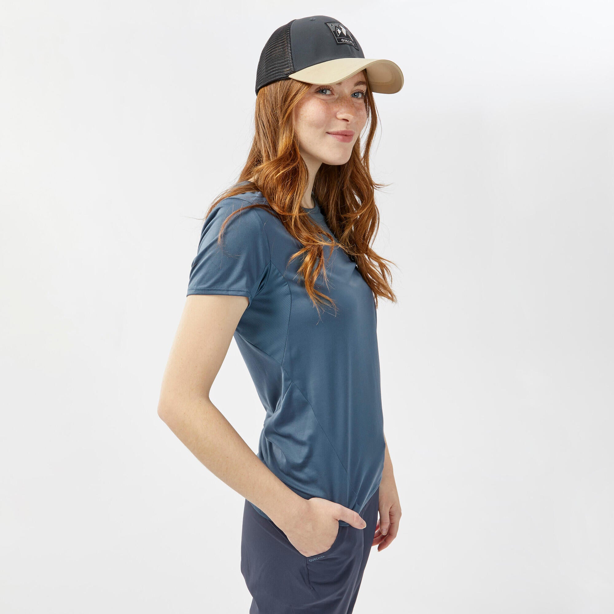 {*dark-blue-8733947*}