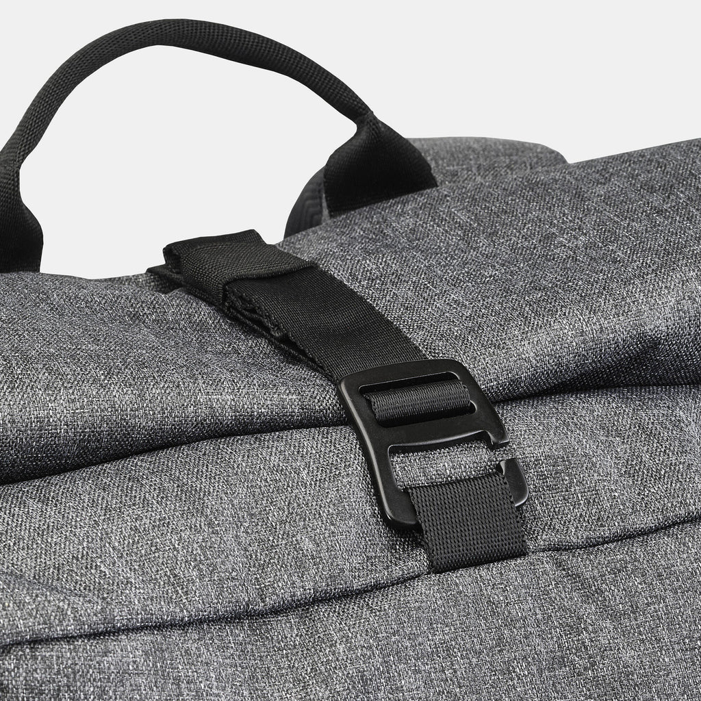 {*carbon-gray-8736456*}