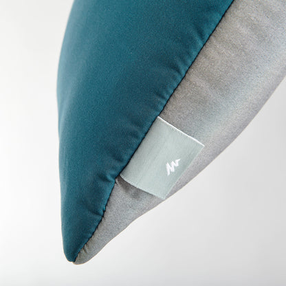 {*dark-petrol-blue-8754102*}