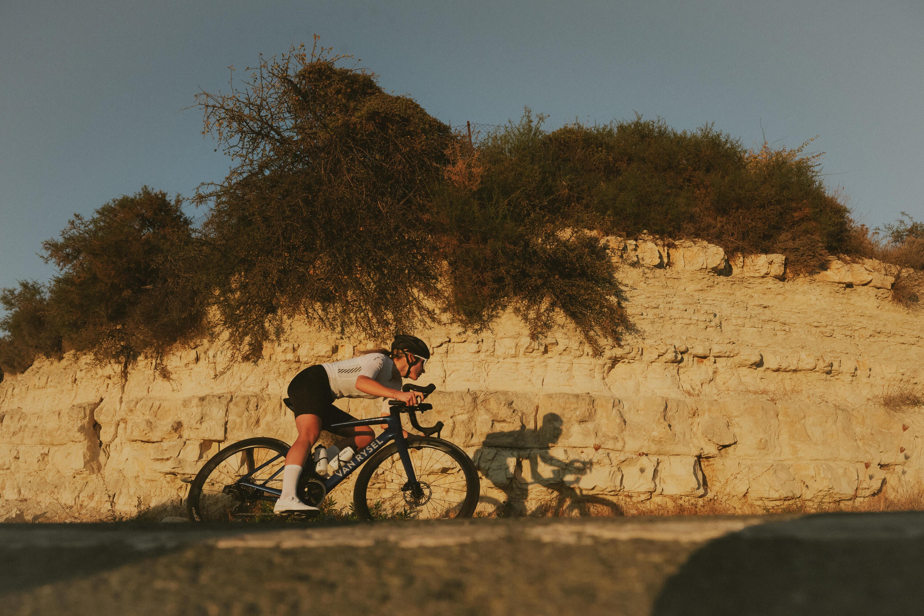 {*[[contextphoto]]*}