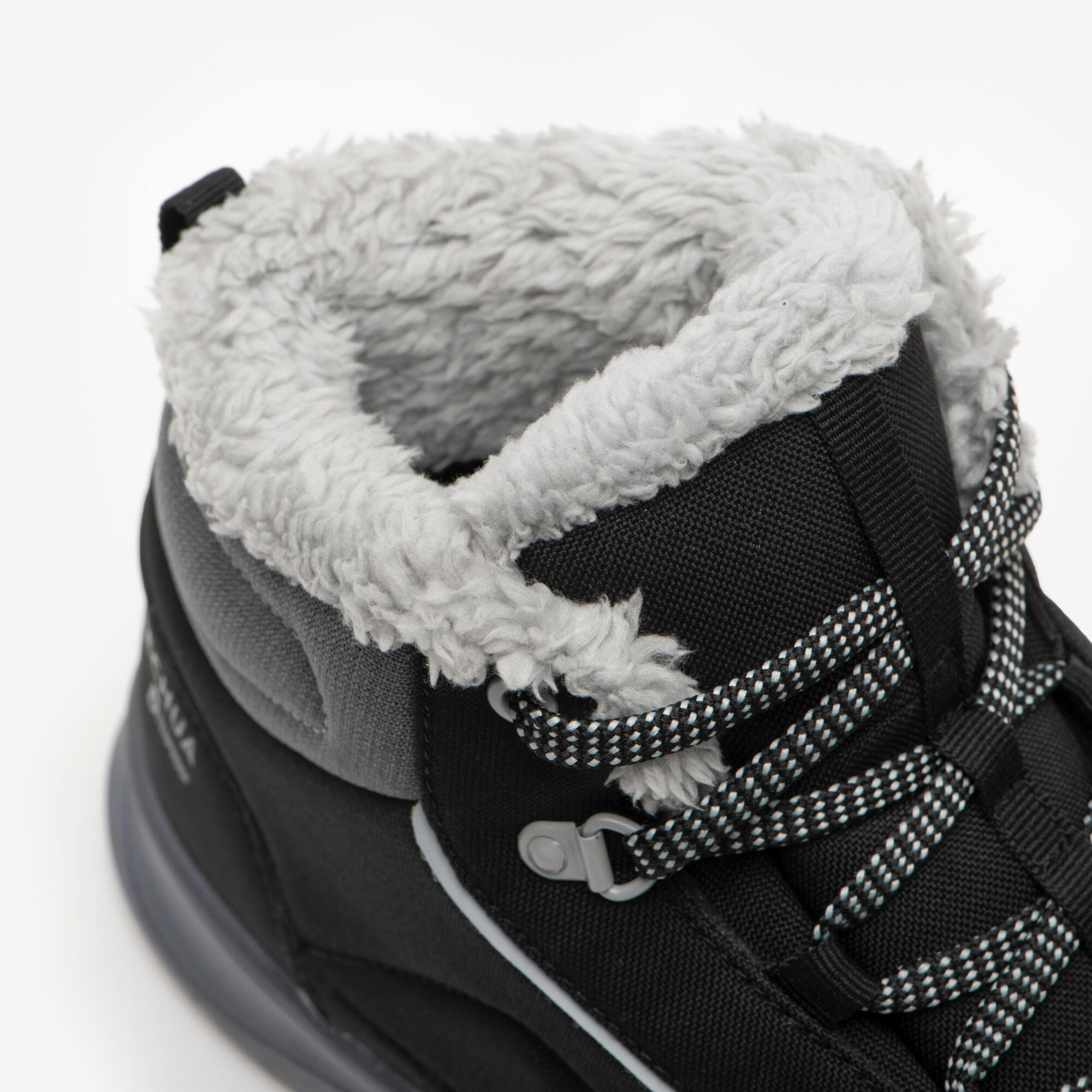 {*smoked-black-8800108*}