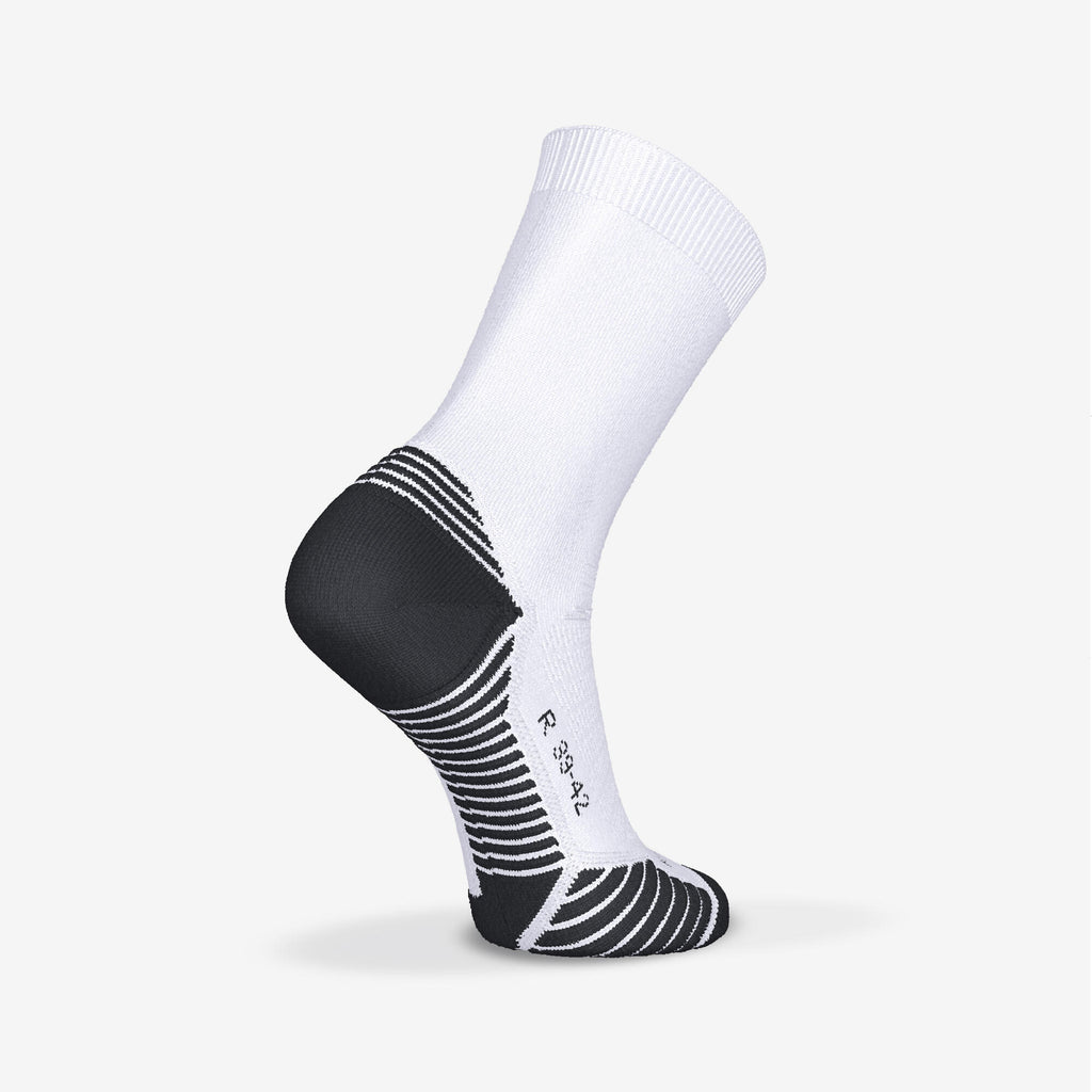 {*snow-white-8810472*}