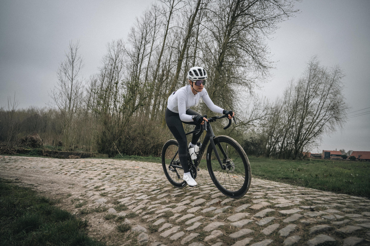 {*[[contextphoto]]*}