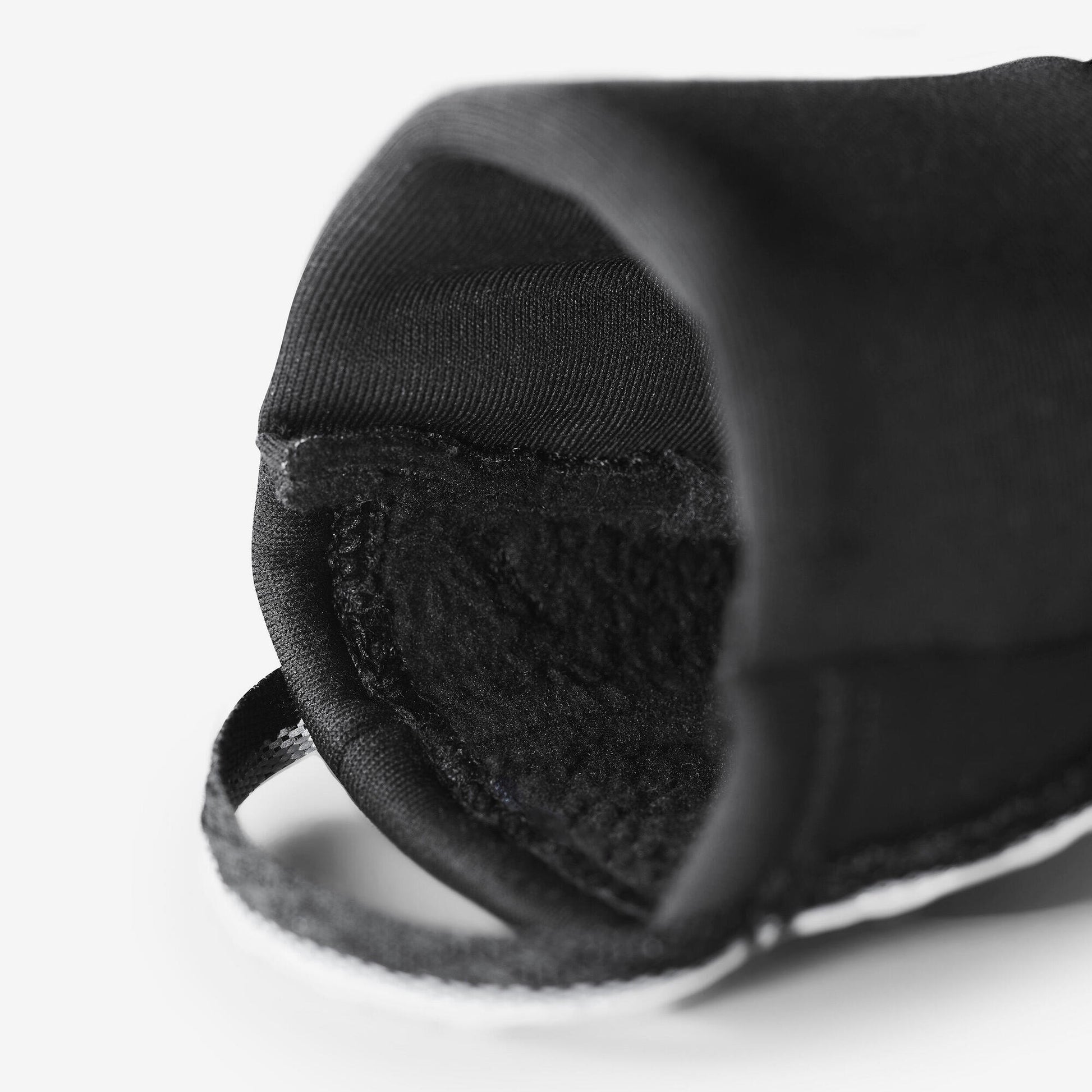 {*graphite-black-8820390*}
