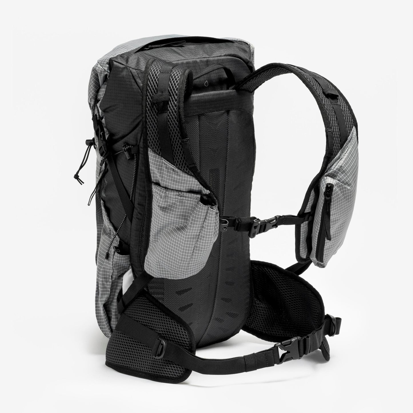 Quechua MH500 22 L Lightweight Hiking Backpack